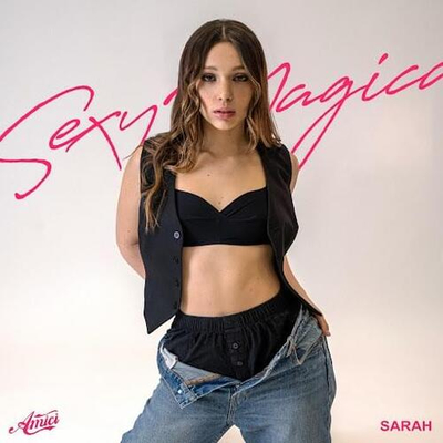 Постер Sarah - Sexy Magica