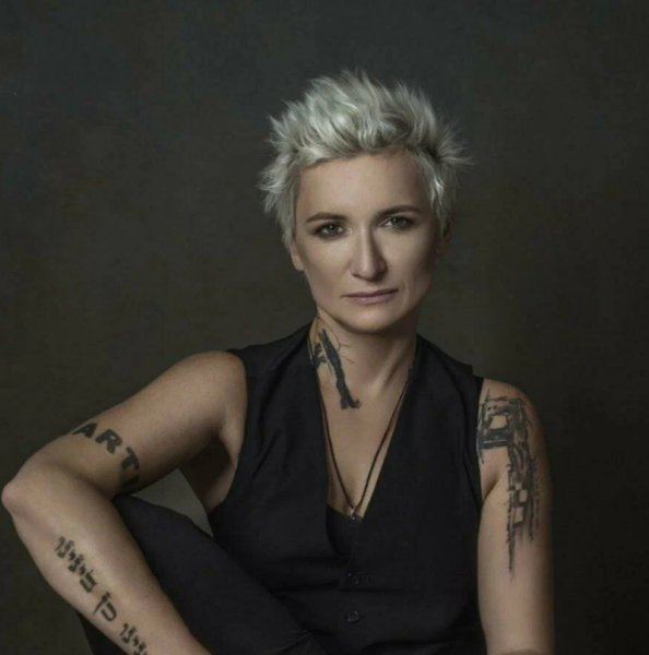 Самые известные лесбиянки в России и в мире &mdash; что о них известно