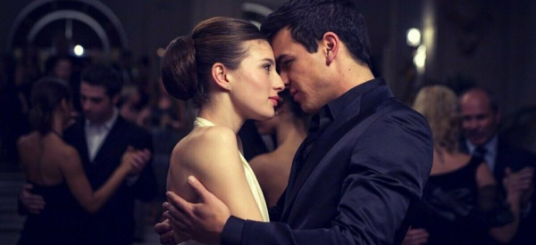 10 пунктов, чтобы привлечь внимание девушки