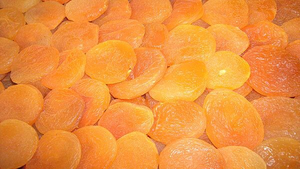 Польза и вред изюма для организма мужчины: влияние на потенцию