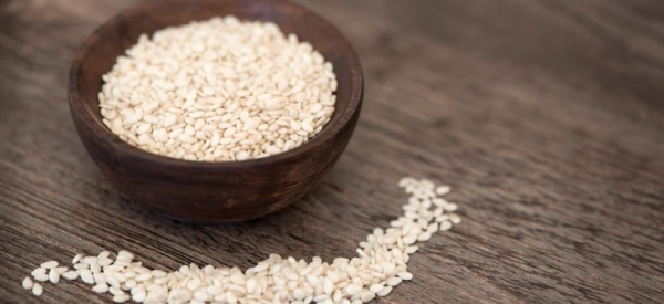 Полезные свойства кунжута и его влияние на организм и потенцию мужчин: противопоказания