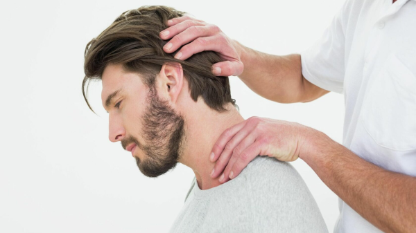 Когда болит шея: причины и методы лечения