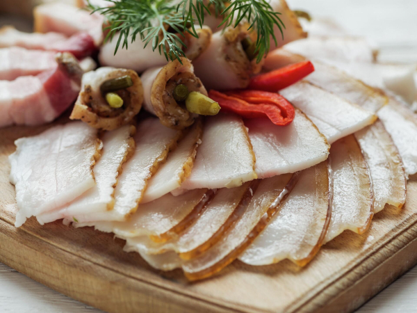 Полезные свойства сала для здоровья и потенции мужчин, противопоказания