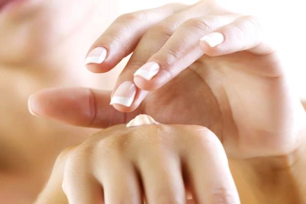 Правильный уход за раной после лазерного удаления бородавки