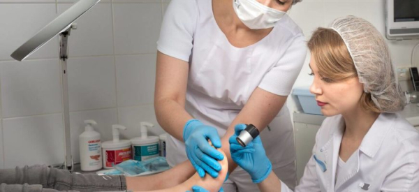 Какой врач лечит бородавки у детей и взрослых